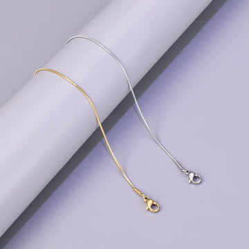 Fashionable and simple snake-bone chain