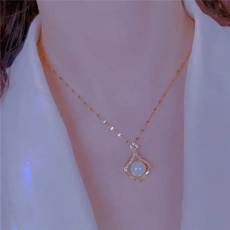 Collar de perlas tipo gargantilla con cuentas